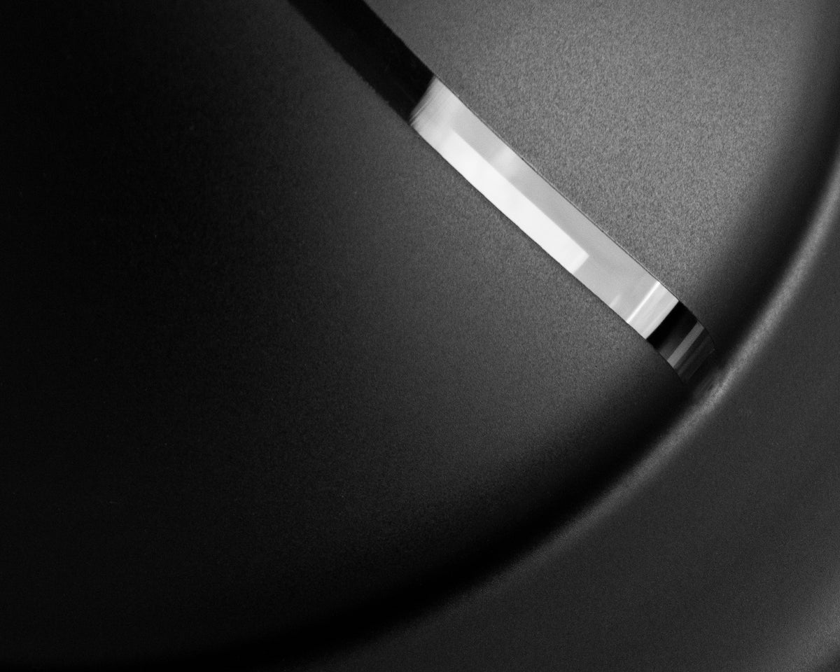 AEON Edition 6 Premium Plus Black Velvet, maker photo 6, image 7 of 7