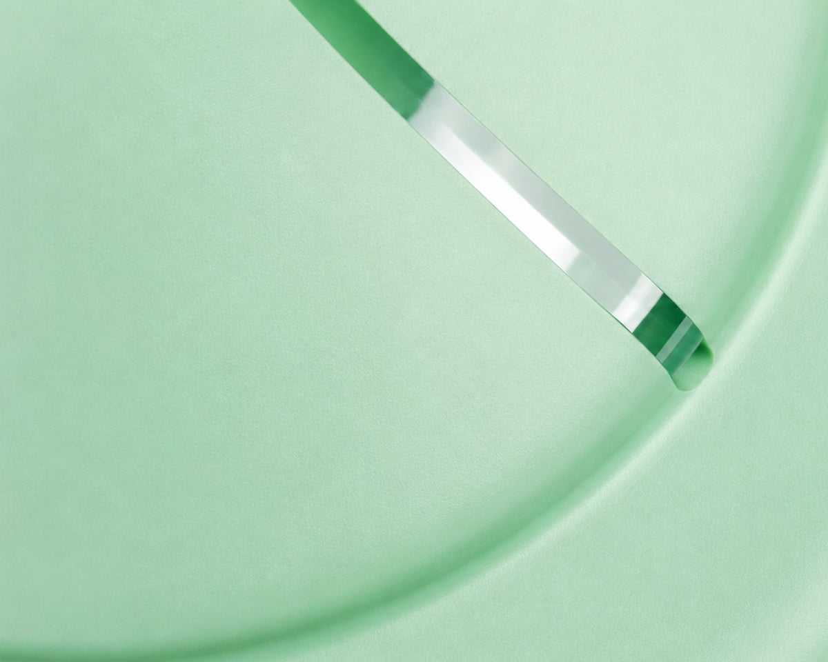 AEON Edition 6 Premium Plus Mint Velvet: close-up of the bowl and stem top, image 7 of 7