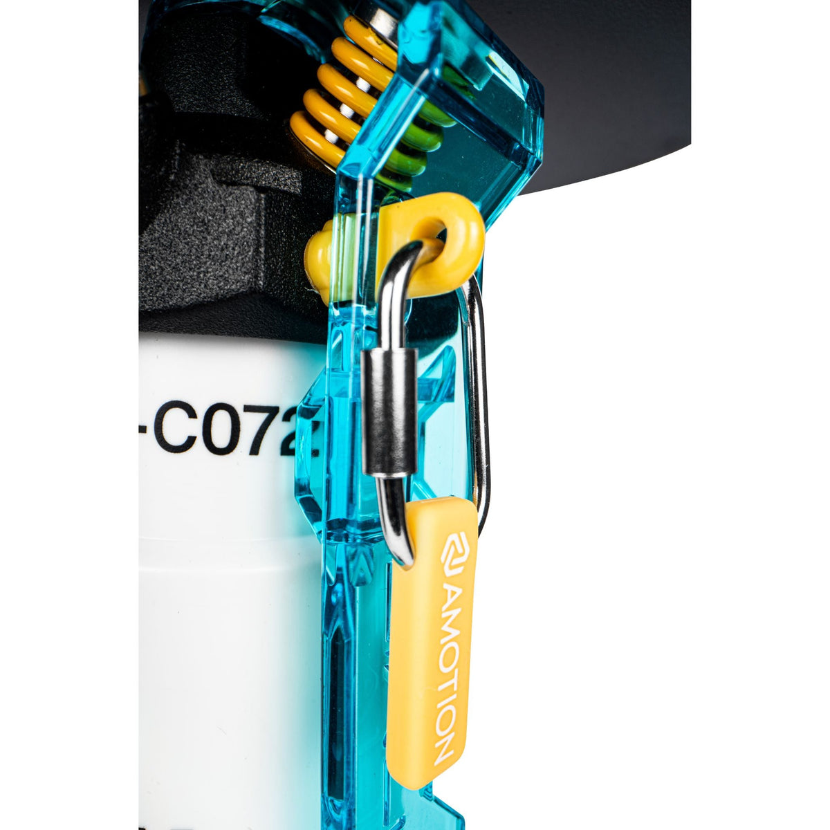 Close-up of the Amotion Flash Bang Arctic shisha translucent blue safety-lever locking mechanism with yellow Amotion pull tag, image 3 of 6