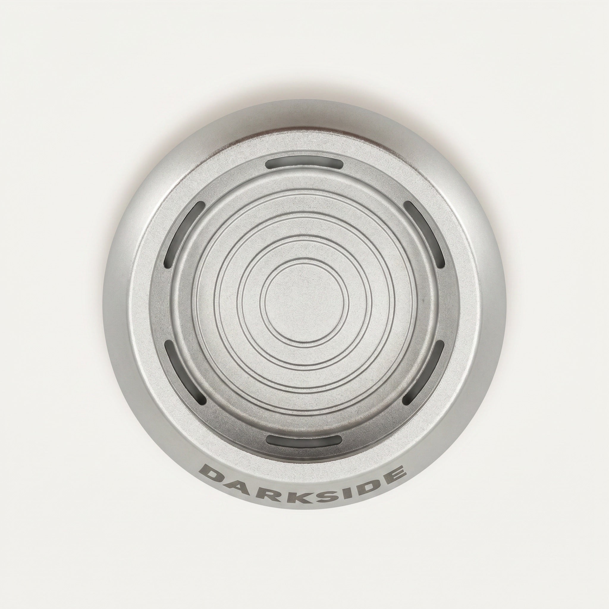 Darkside D-Heater Silver top-down view showing lidless open chamber and ventilation slots