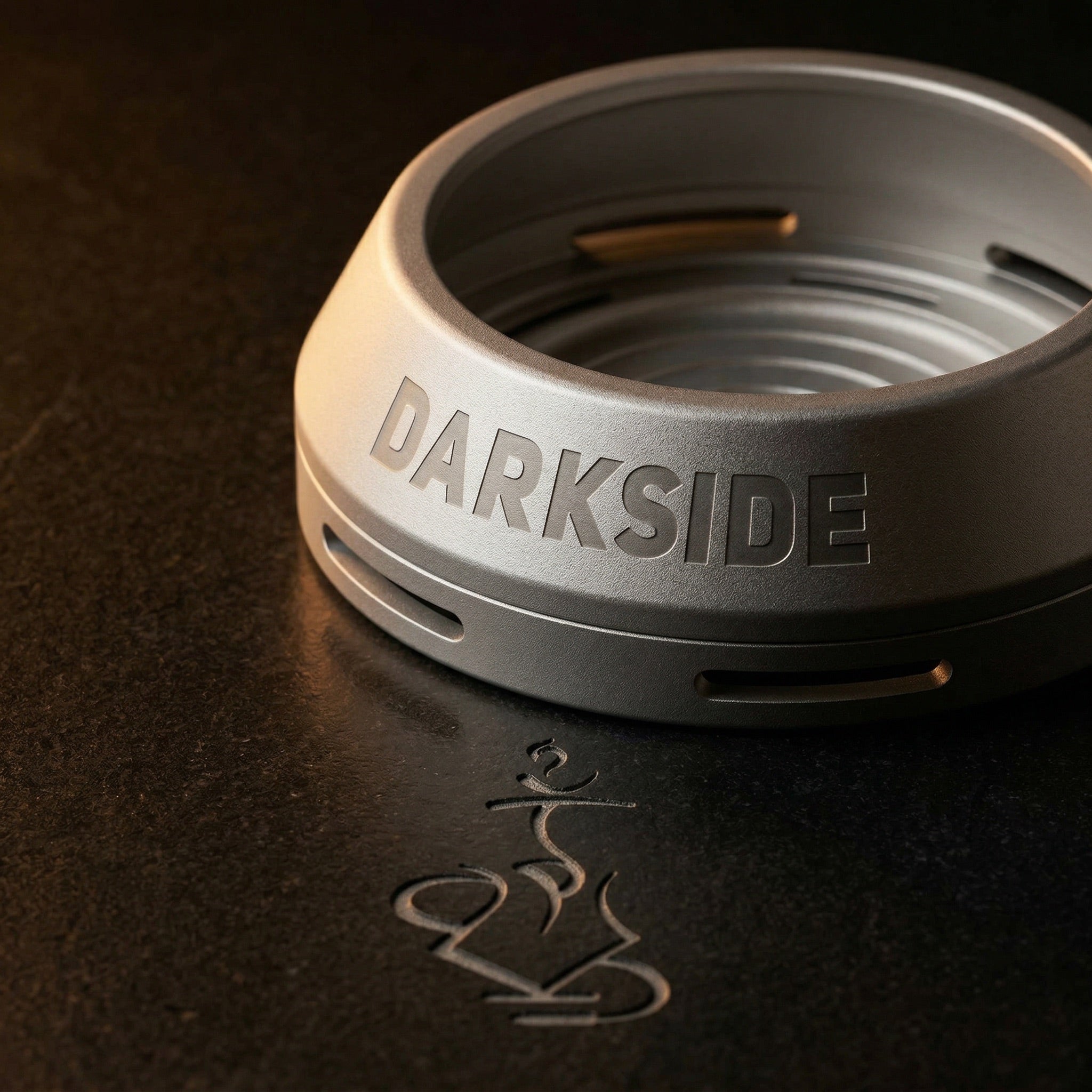 Darkside D-Heater Silver HMD isolated on pure white, showing the full lidless aluminium ring and concentric interior coal platform.