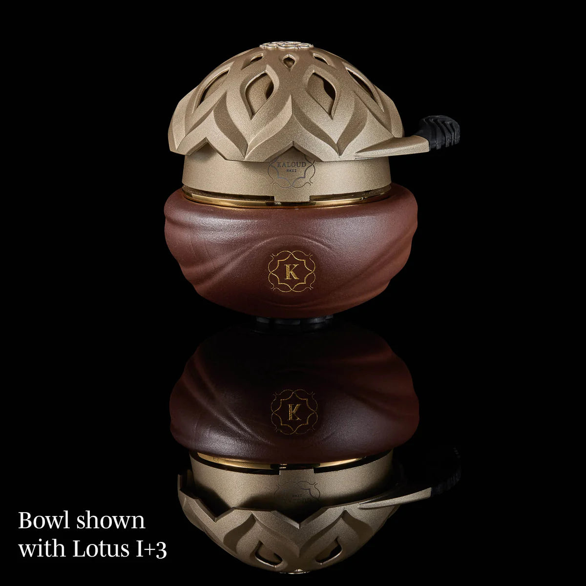 Kaloud Samsaris Kore Qì Short red clay hookah bowl paired with Kaloud Lotus I+3 heat management device, image 13 of 17