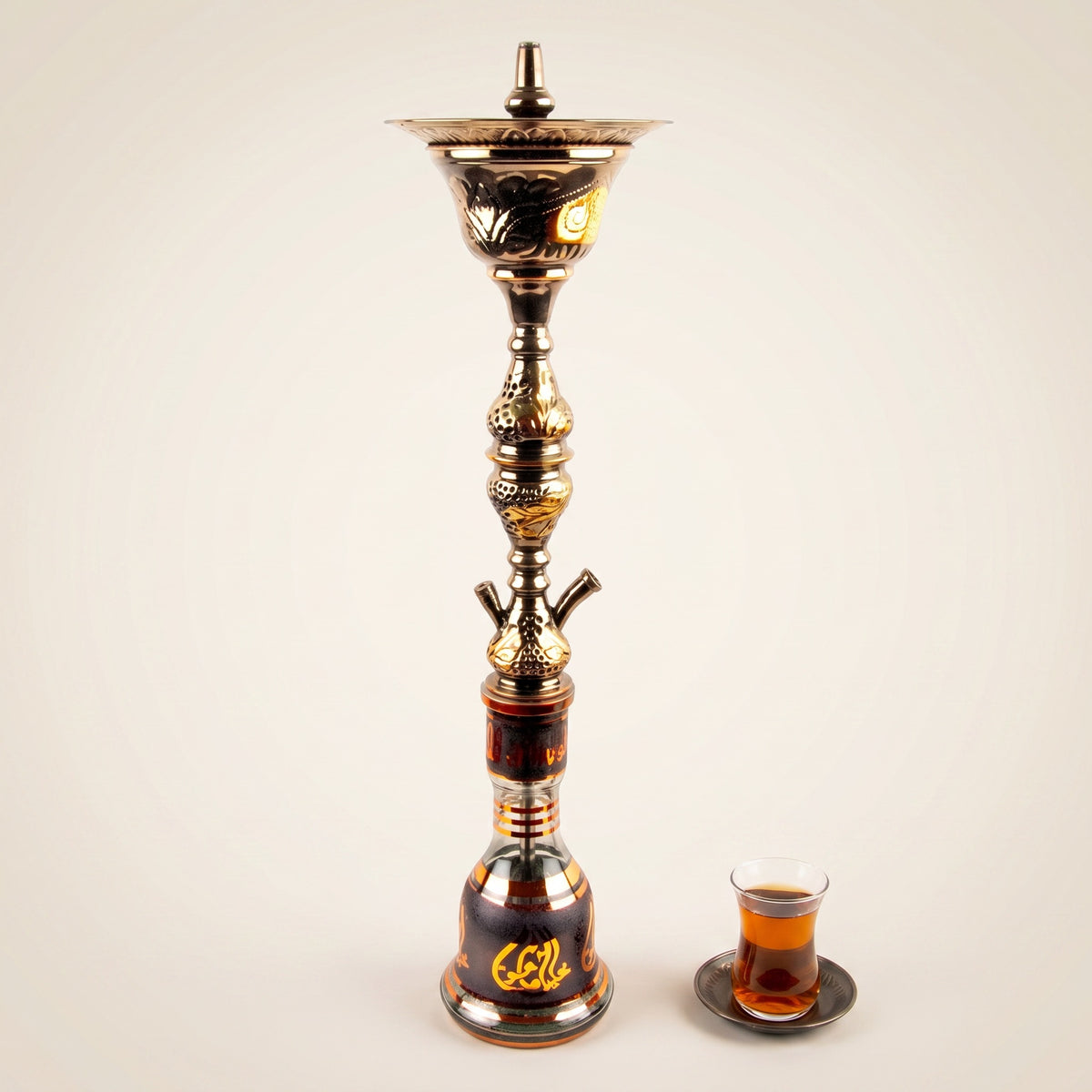 Khalil Mamoon 1566 Oxide Mismatch 84cm shisha pipe beside an Arabic tea glass for scale reference, image 5 of 21