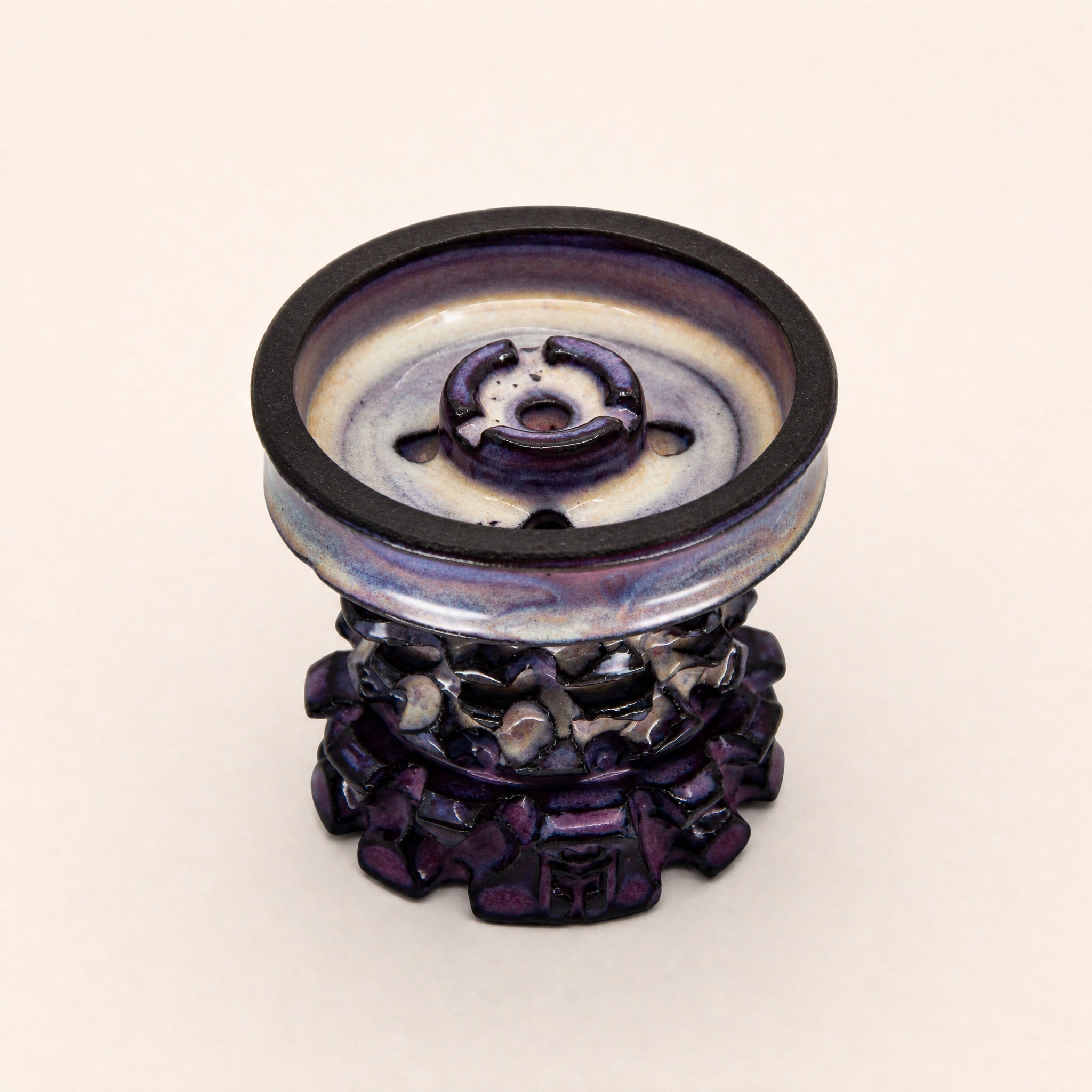 MIT Luxury Mitovation V2 Amethyst bowl top-down showing five-hole hybrid chamber and four-petal spire crown