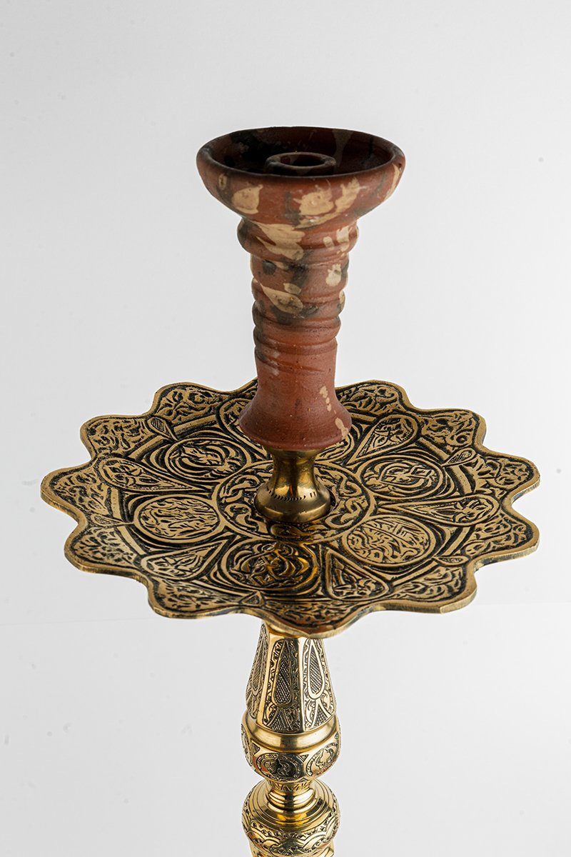 Shika Imperador Egyptian Brass Shisha Pipe, Oblivion clay bowl on the engraved tray, from above, image 3 of 6